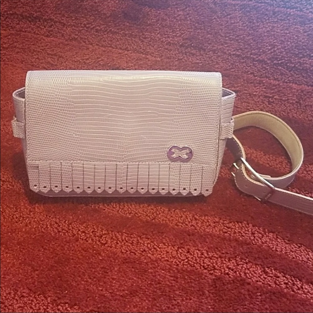 Vintage Esacada fanny pack